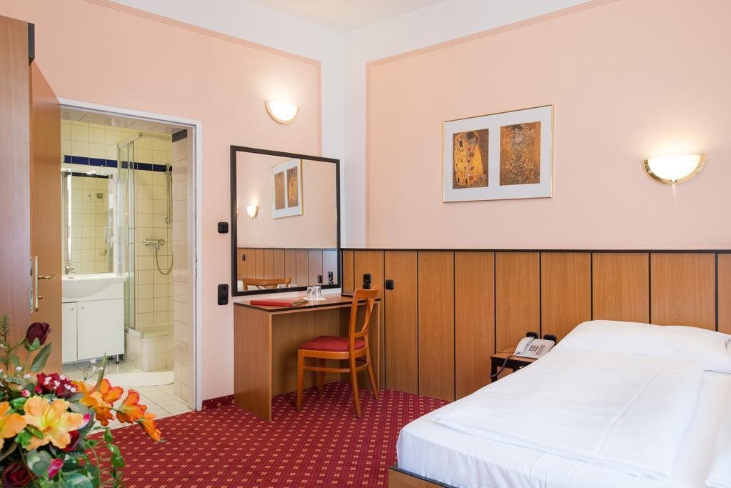 Gartenhotel Gabriel 8
