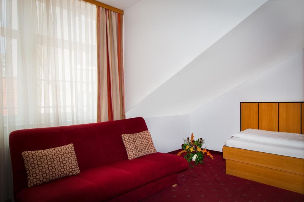 Gartenhotel Gabriel 9