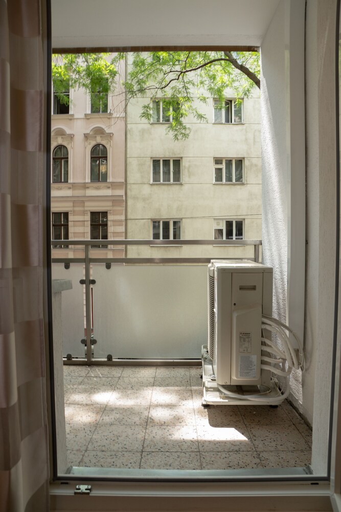 Christiano Apartments Mariahilf 15