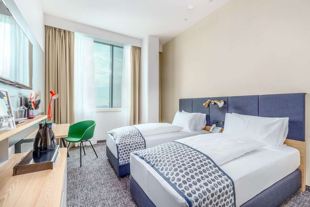 Clarion Hotel Vienna South 1
