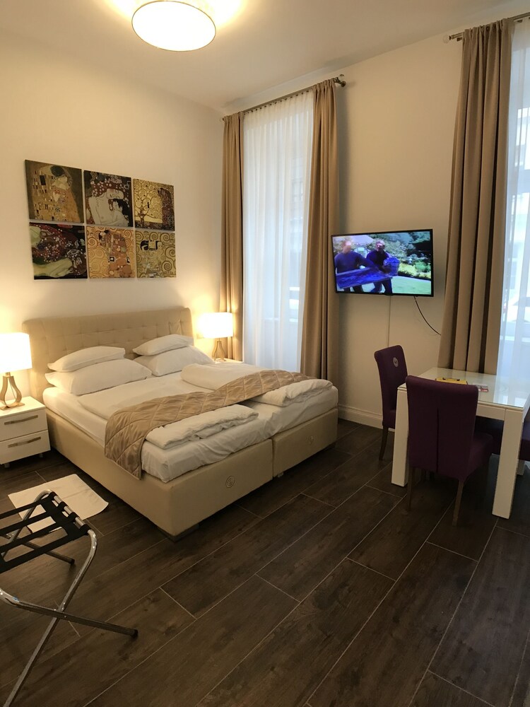 Steiner Residences Haus Taborstraße 2