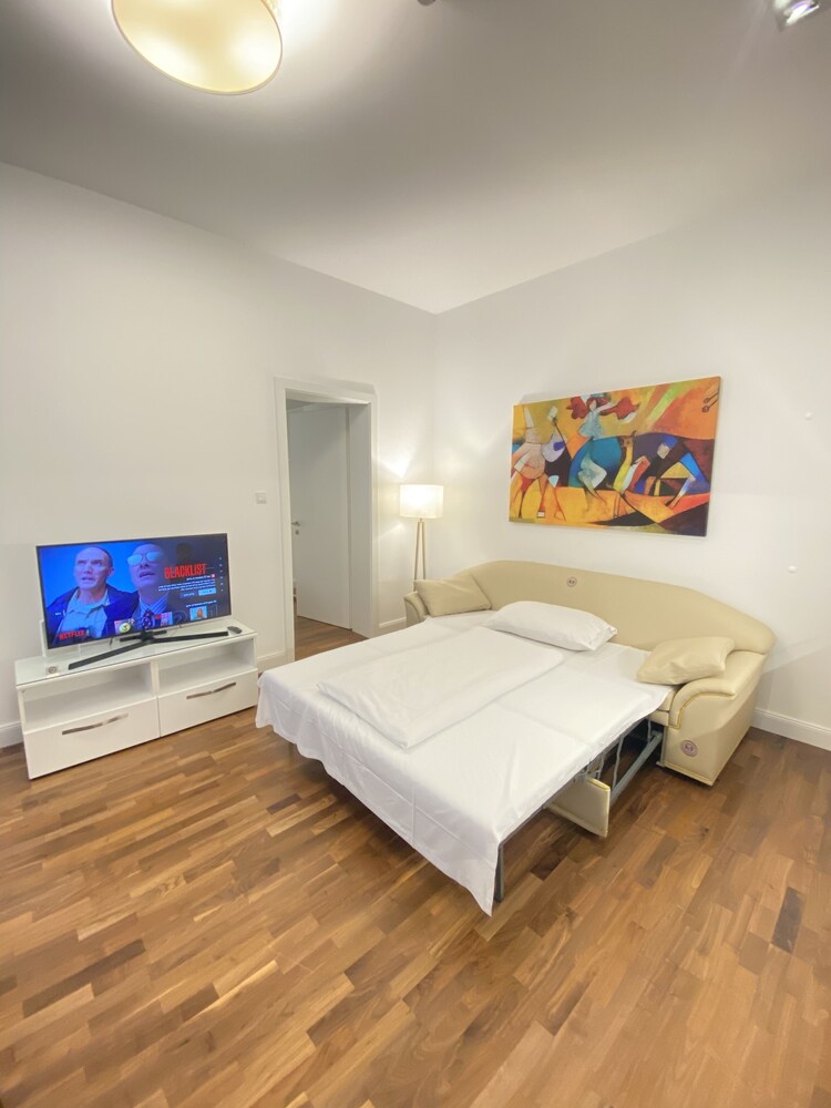 Steiner Residences Haus Taborstraße 11