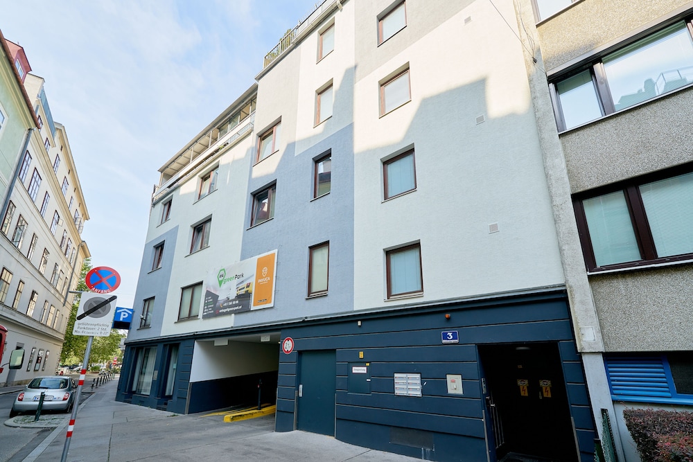Leuhusen Center Apartments Vienna 3