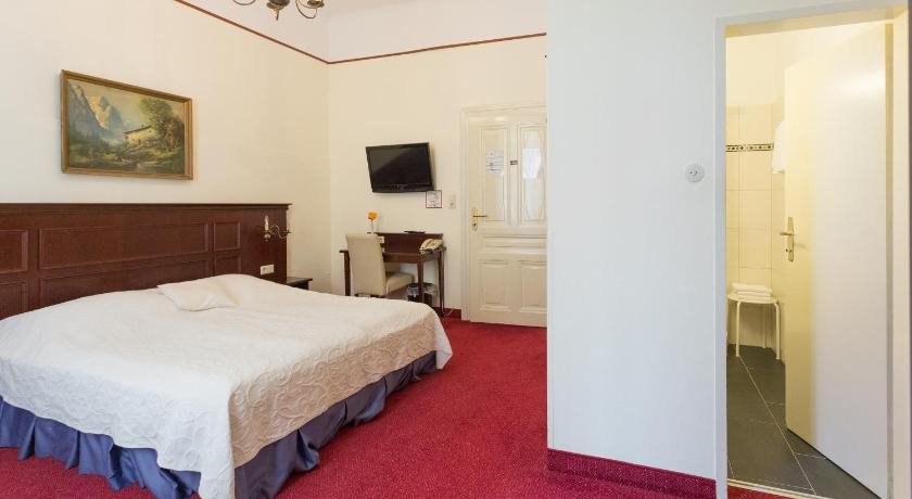 Hotel Viktoria 15