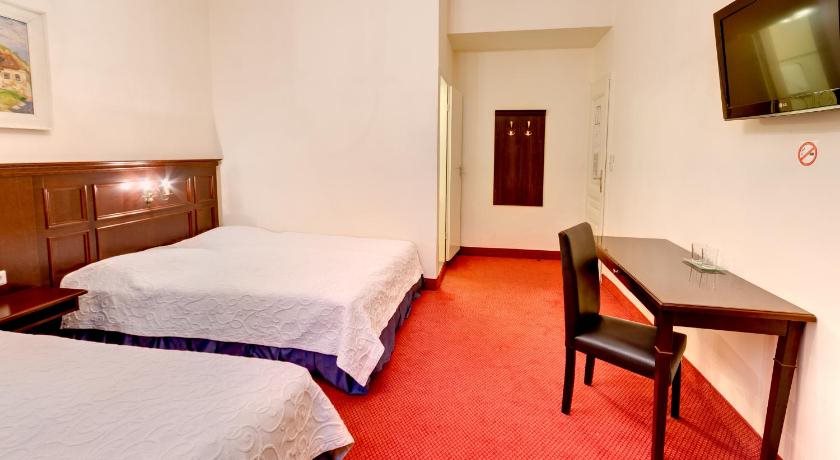 Hotel Viktoria 23