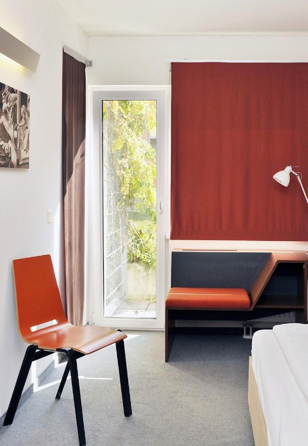 Kyriad Vienna Altmannsdorf 9