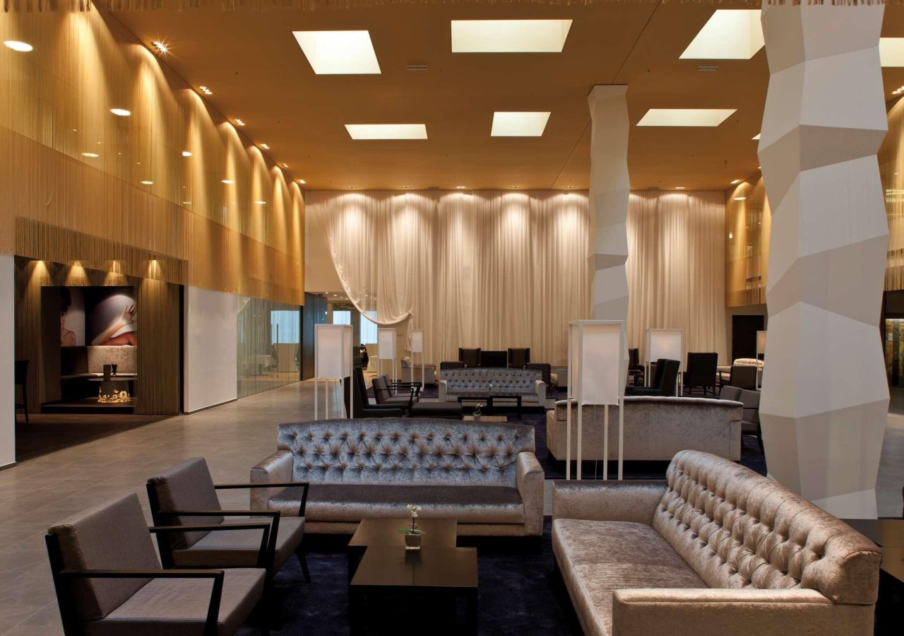 DoubleTree by Hilton Vienna Schonbrunn 10