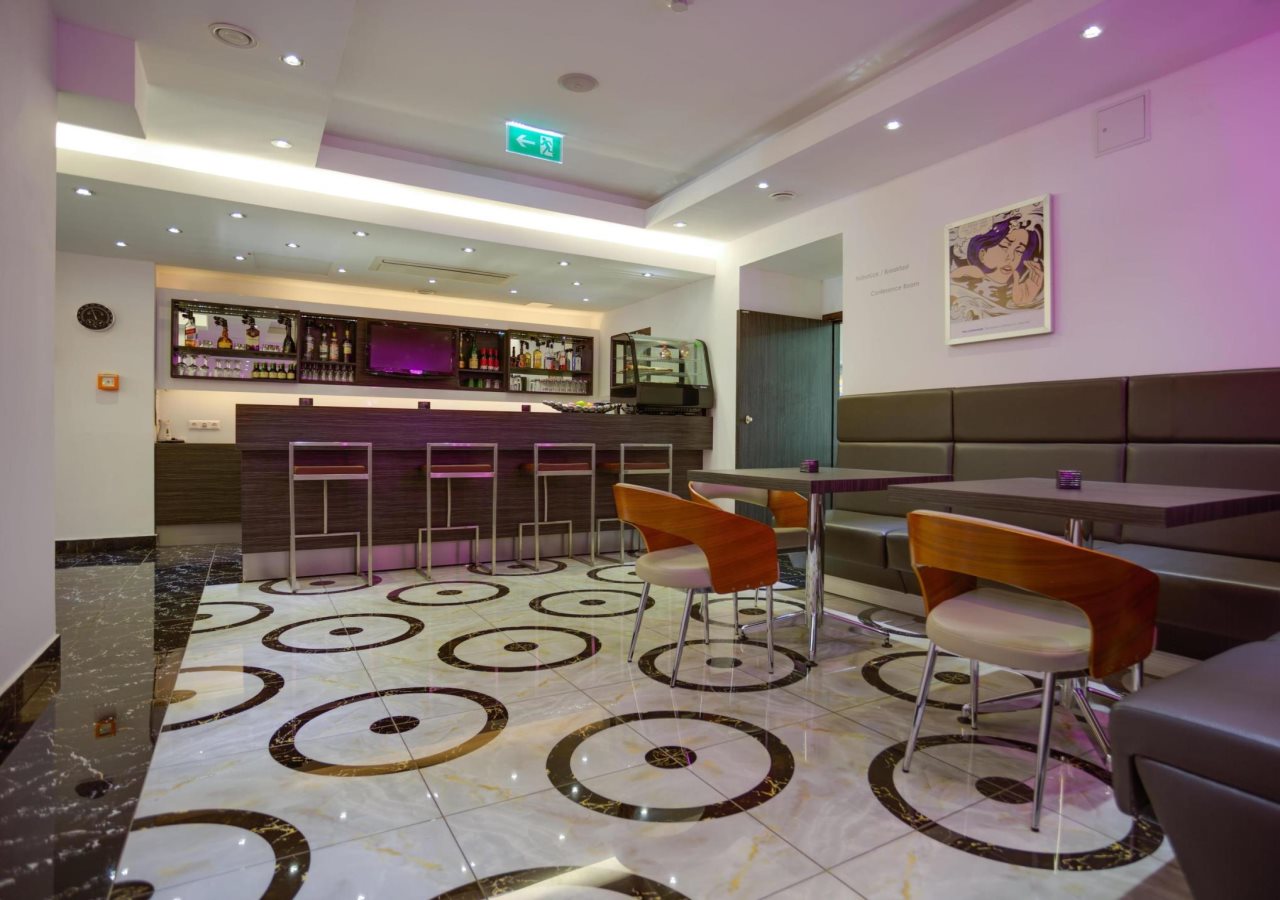 Best Western Plus Hotel Arcadia 8