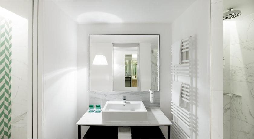 Crowne Plaza by IHG Vienna 17