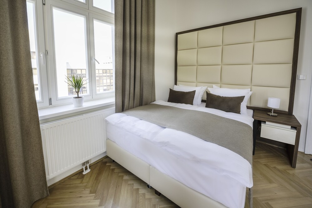 Letna Garden Suites 1