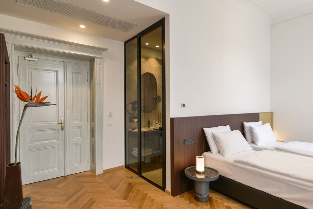 Mottl House by Adrez 1