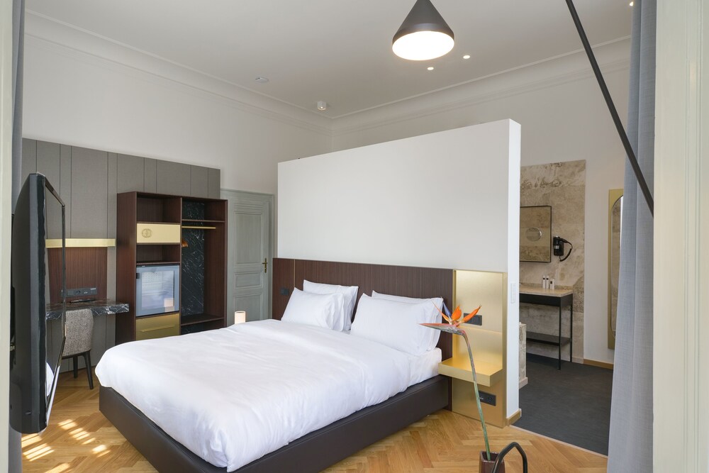 Mottl House by Adrez 2
