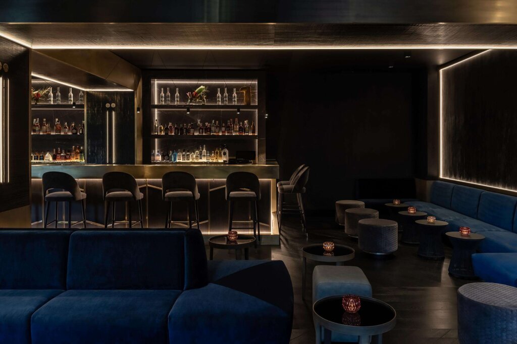 Hotel AMANO East Side 4