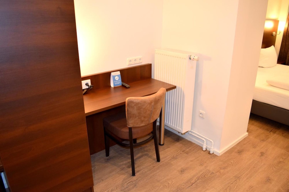 TRIP INN Hotel Budget Messe 9