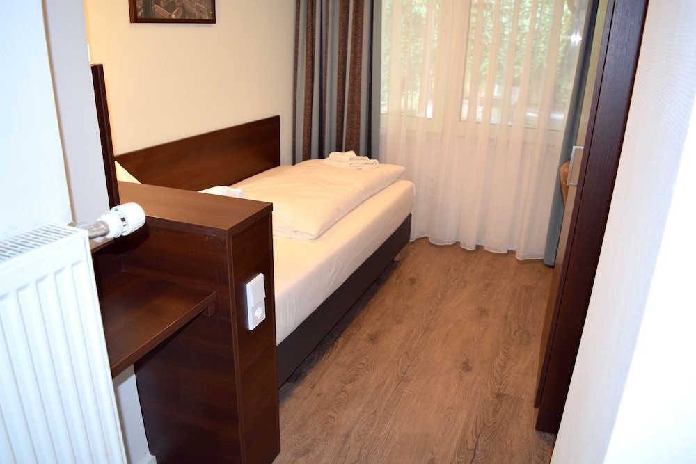 TRIP INN Hotel Budget Messe 6