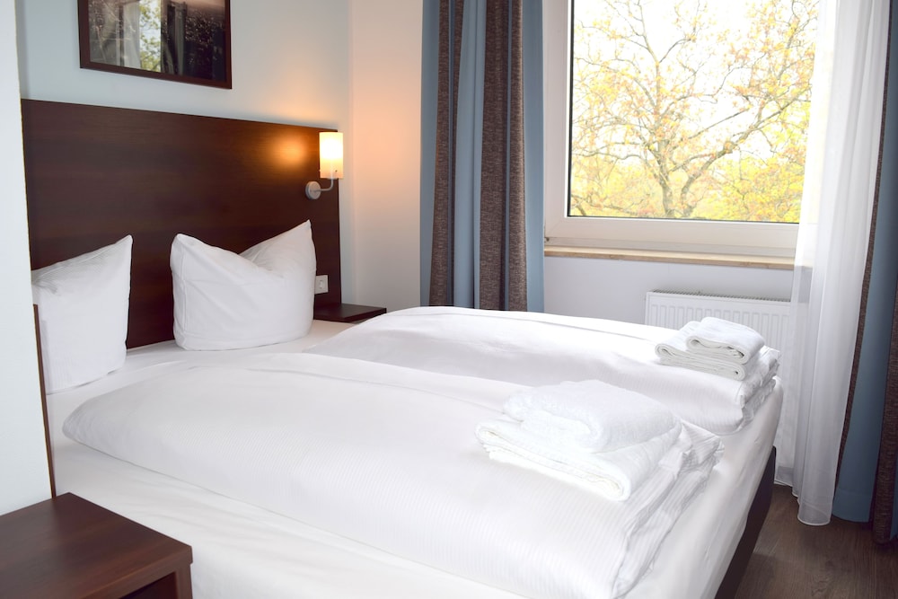 TRIP INN Hotel Budget Messe 5