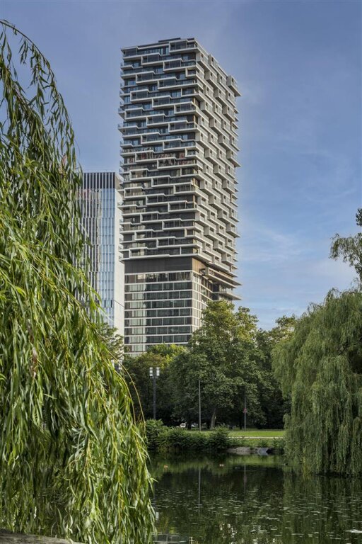 Meliá Frankfurt City 24