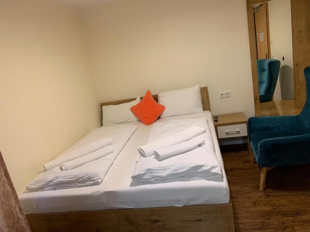 Hotel Isha 17