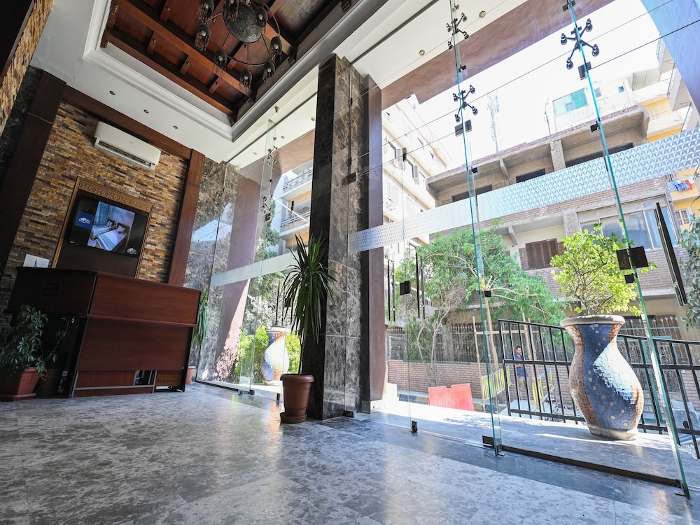 Pyramids Gem Plaza 1