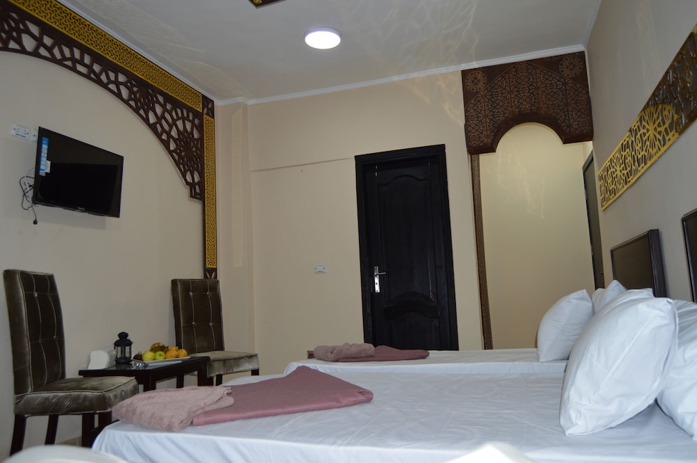 Comfort Pyramids Inn 16