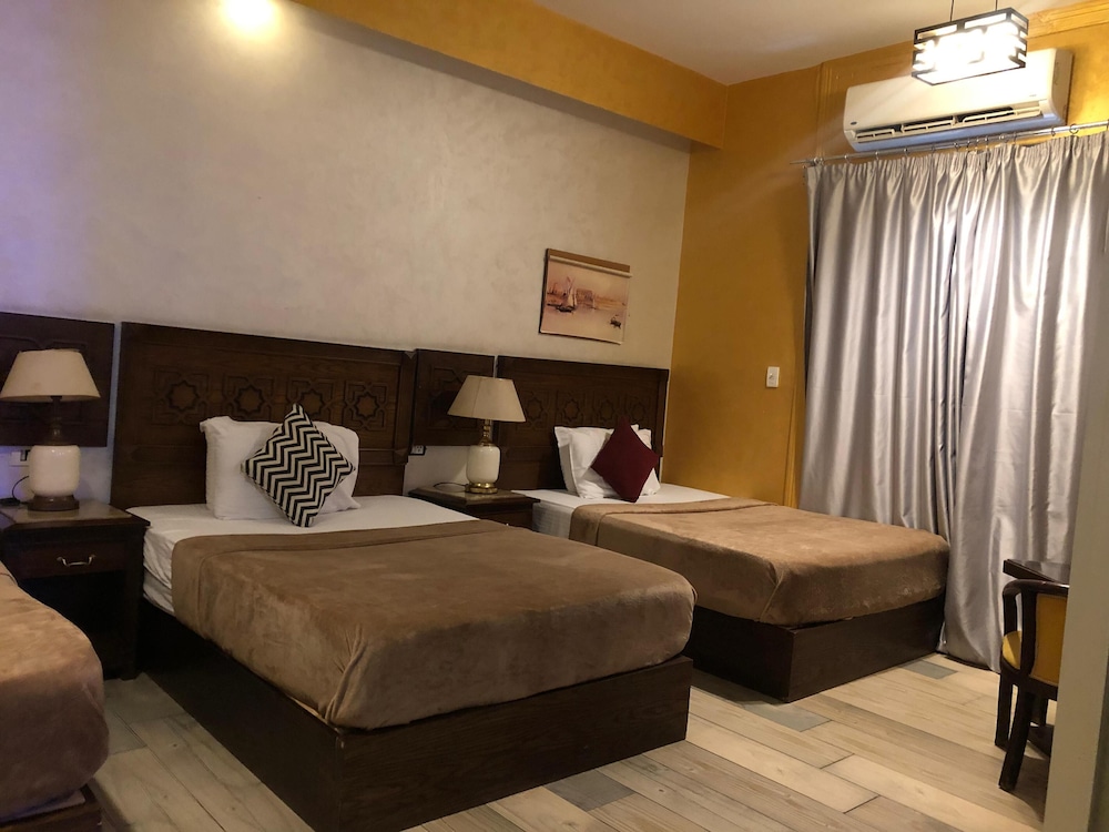 The Location Hotel 20