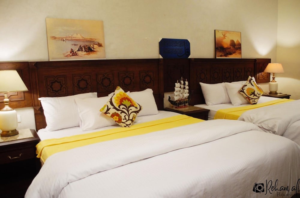 The Location Hotel 14
