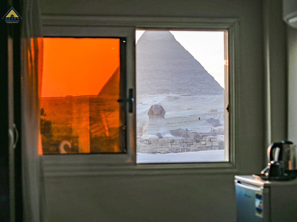 Egypt Pyramids Inn 20