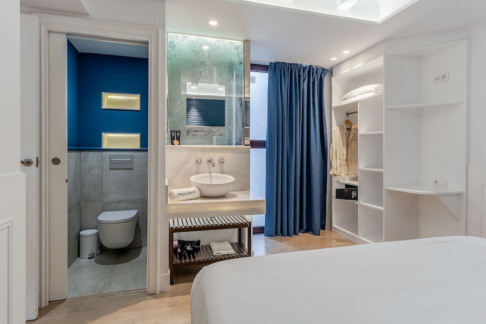 Enjoybcn Colon Apartments 18