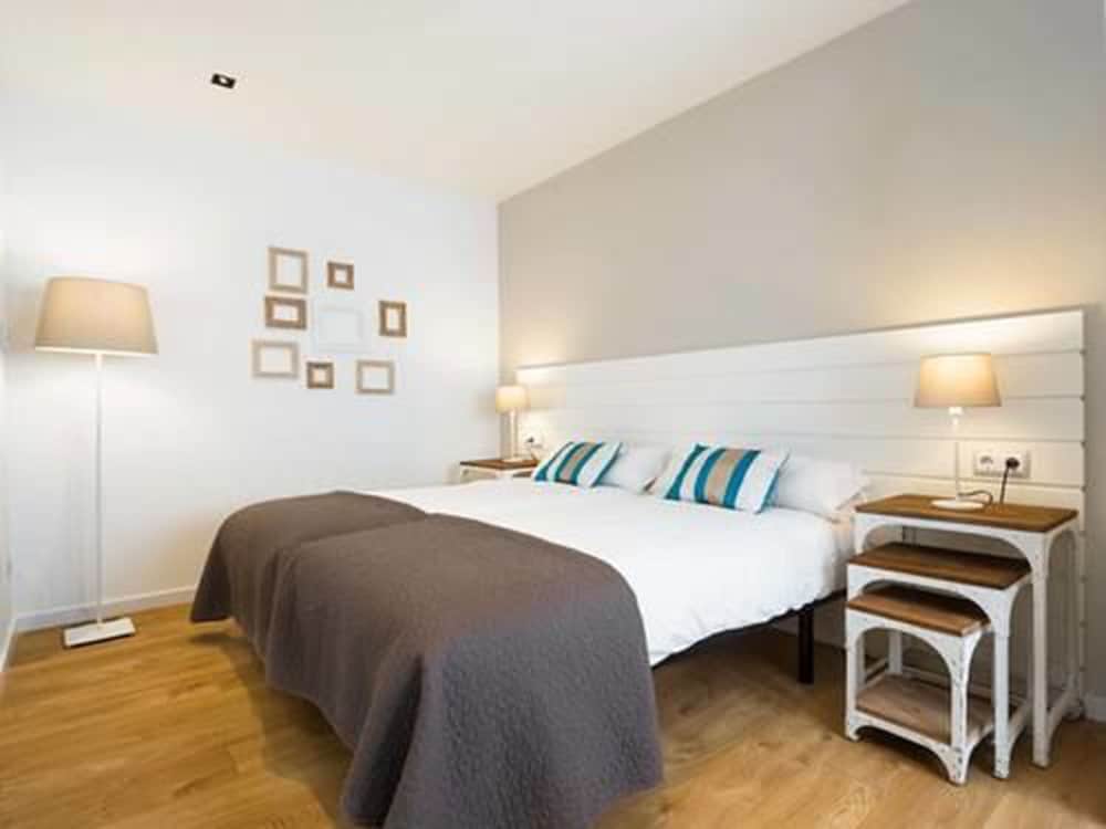 Rent Top Apartments Rambla Catalunya 5