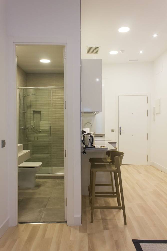 Arenal Suites Gran Via 10