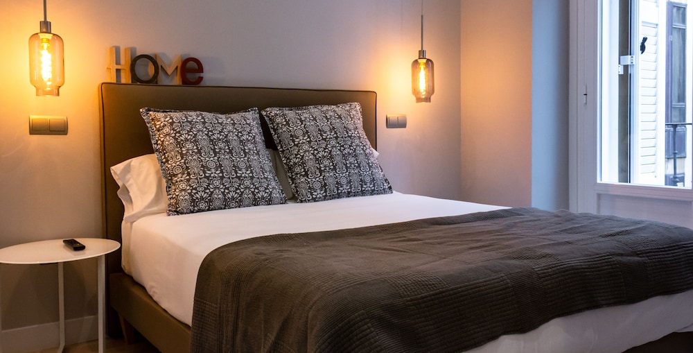 Arenal Suites Gran Via 17