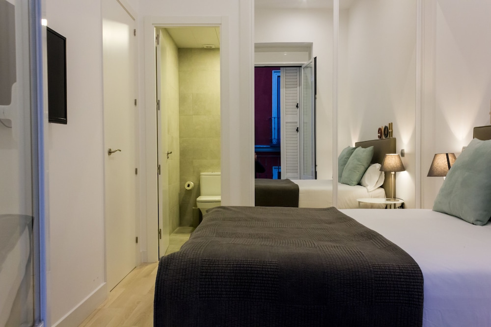 Arenal Suites Gran Via 2