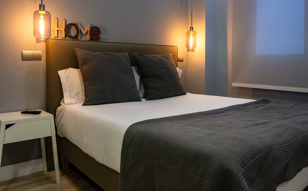 Arenal Suites Gran Via 24