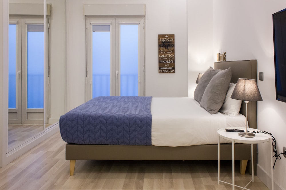 Arenal Suites Gran Via 9