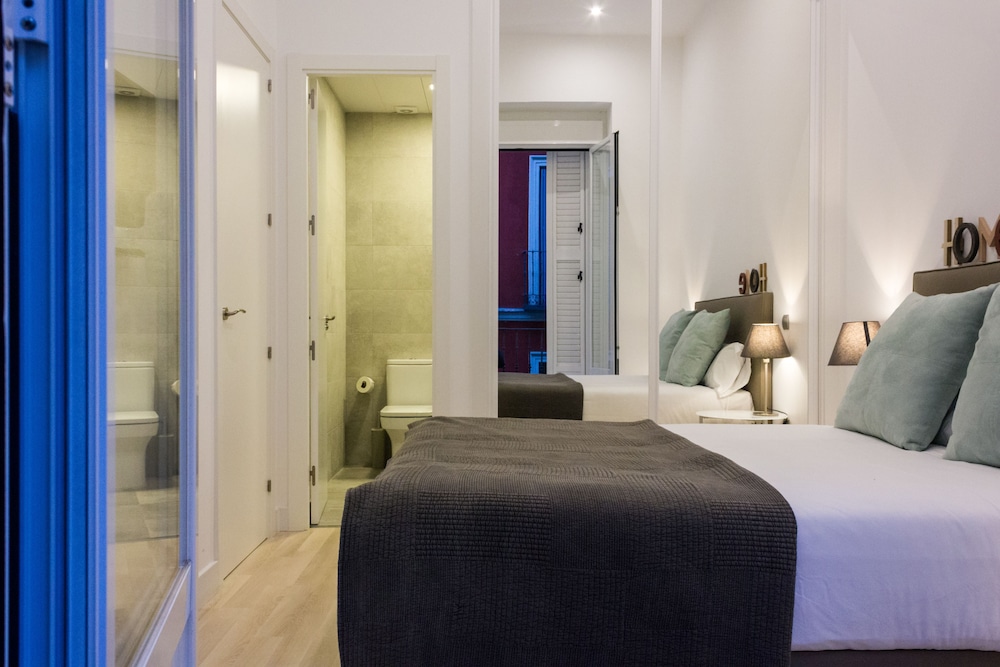 Arenal Suites Gran Via 3