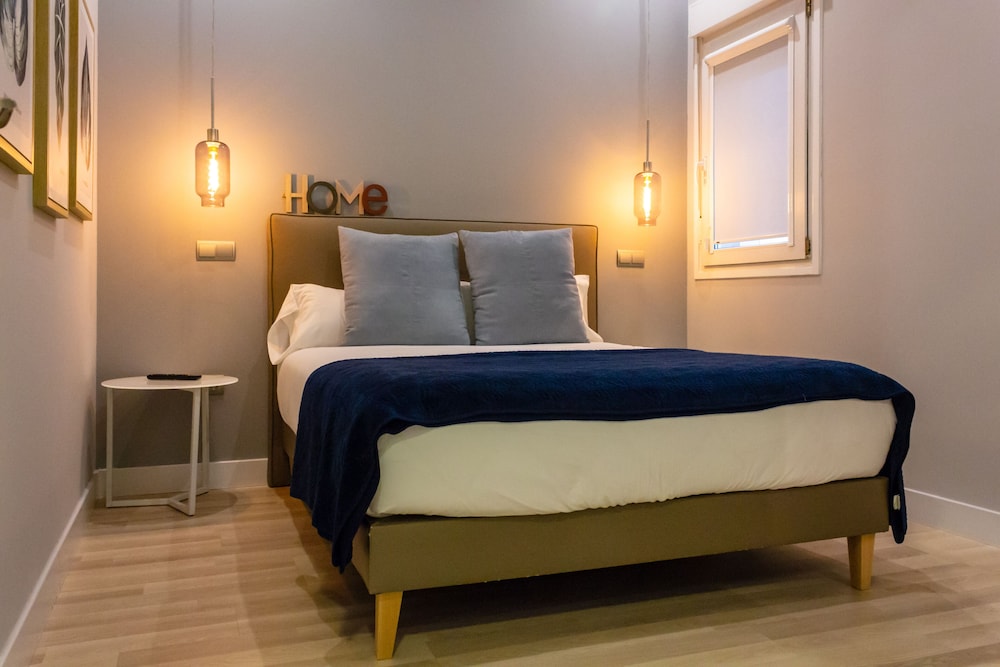 Arenal Suites Gran Via 11