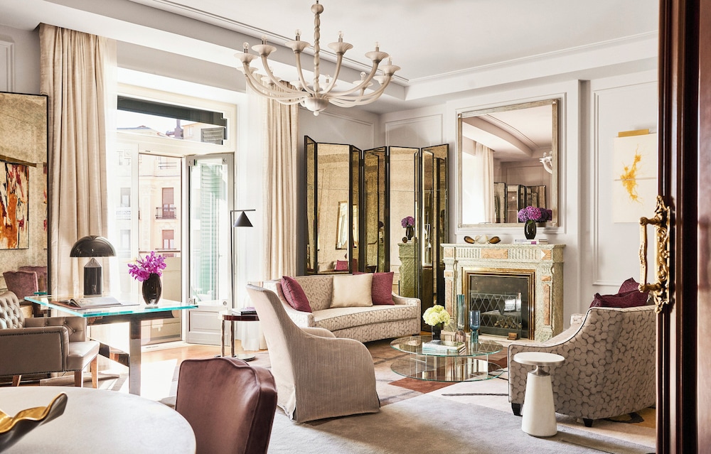 Four Seasons Hotel Madrid 22