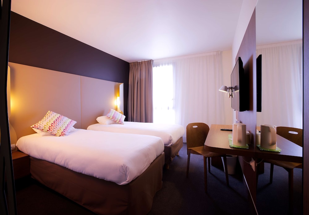 Hotel Campanile Rungis - Orly 24