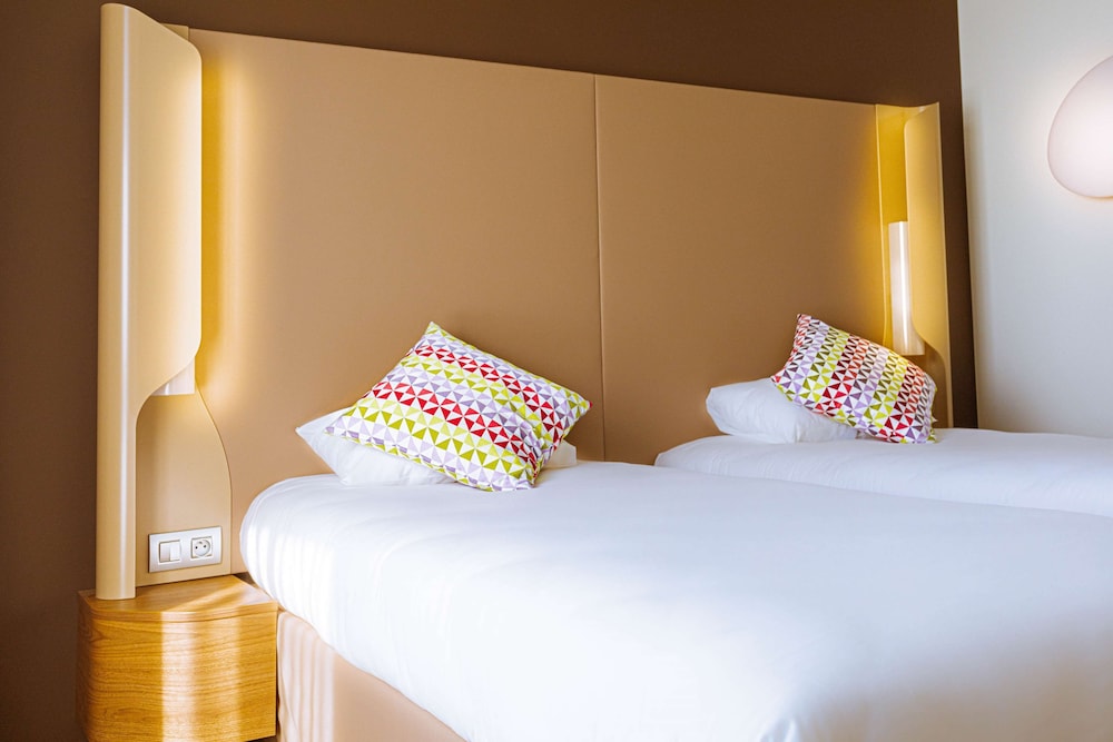 Hotel Campanile Rungis - Orly 18