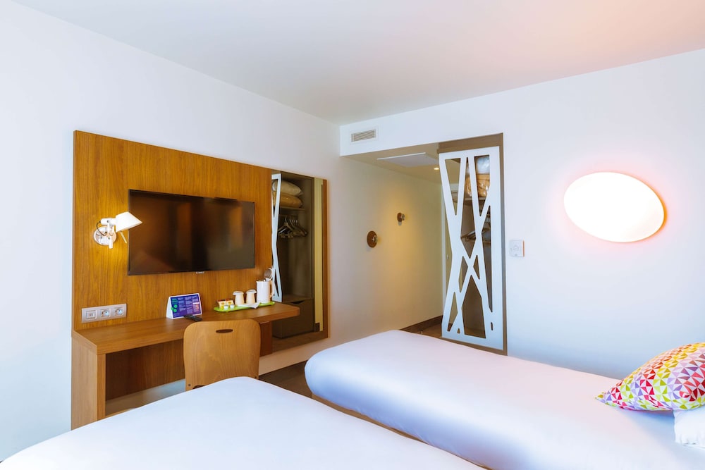 Hotel Campanile Rungis - Orly 21