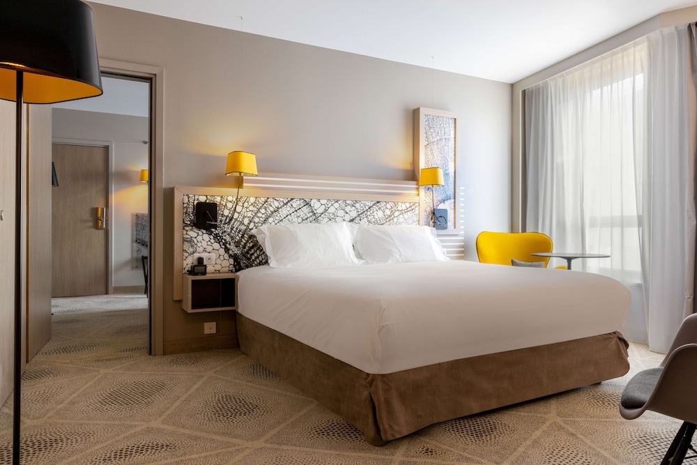Hilton Garden Inn Massy 4