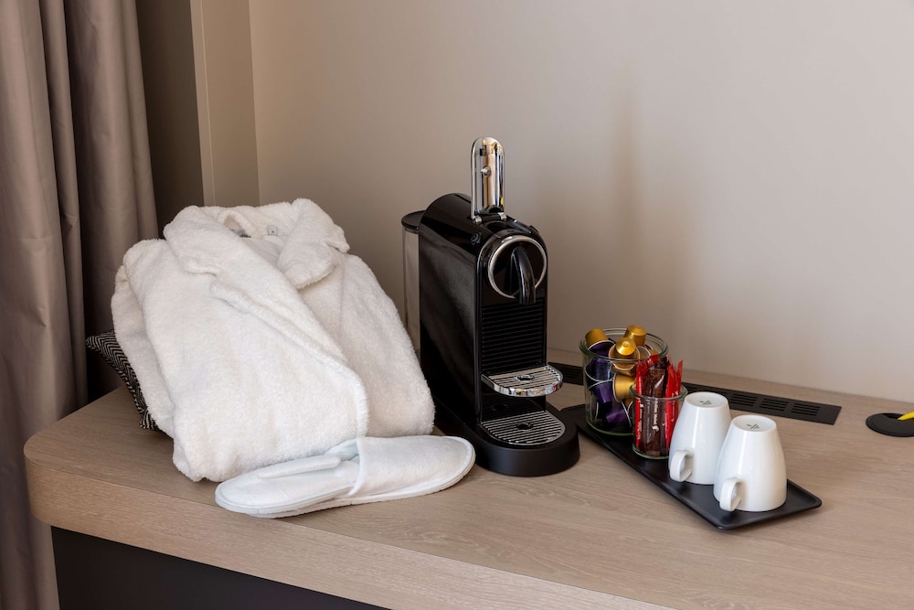 Hilton Garden Inn Massy 6