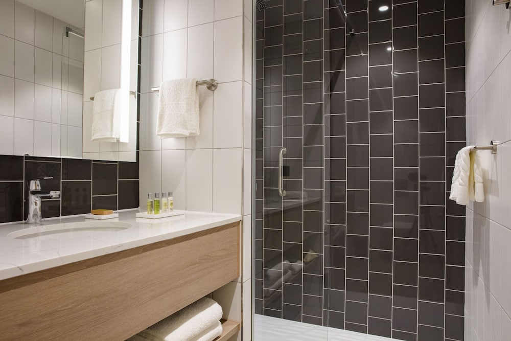 Hilton Garden Inn Paris Orly Airport 18