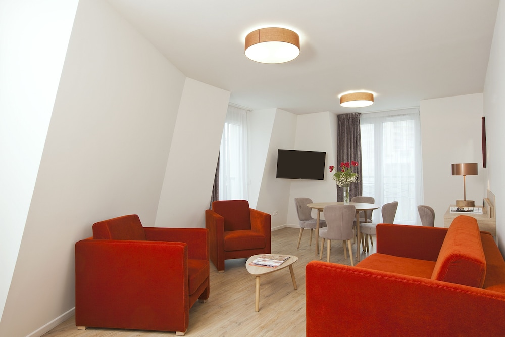 Residhome Puteaux La Defense 11