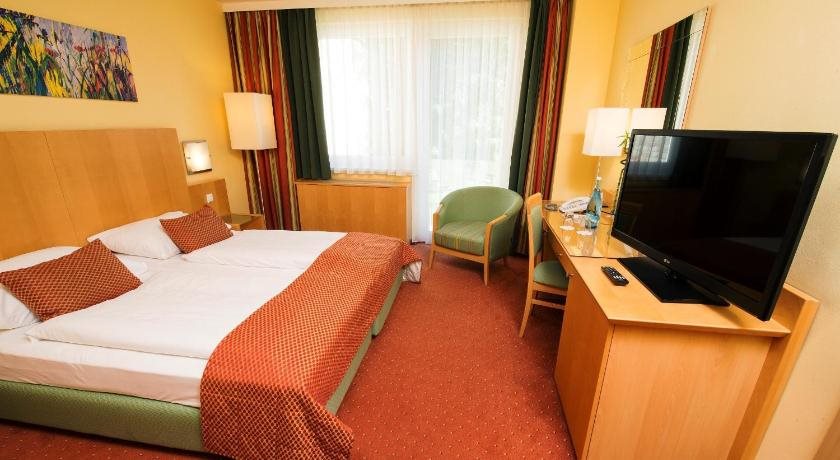 Hotel Schani UNO City 2