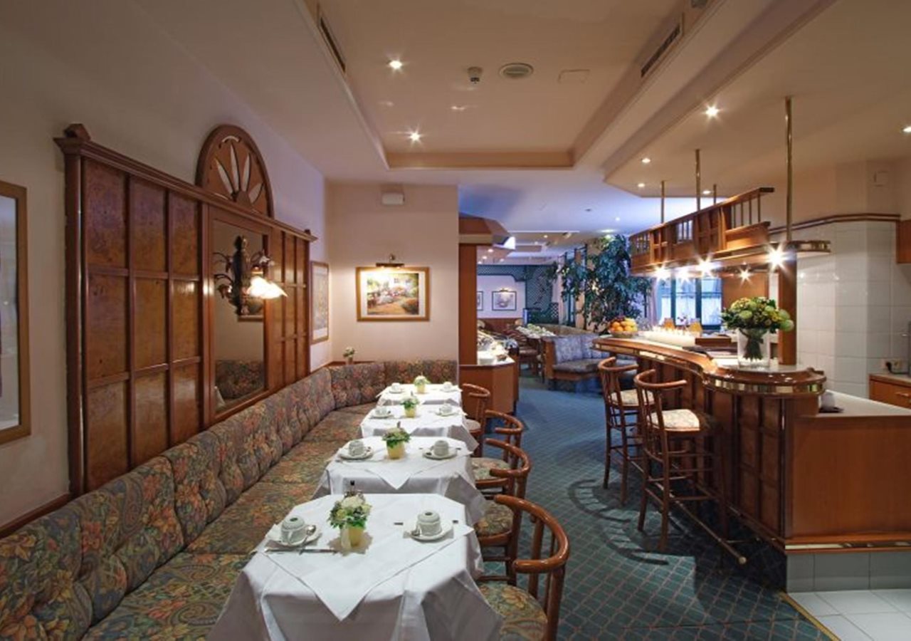 Pension Baronesse 17
