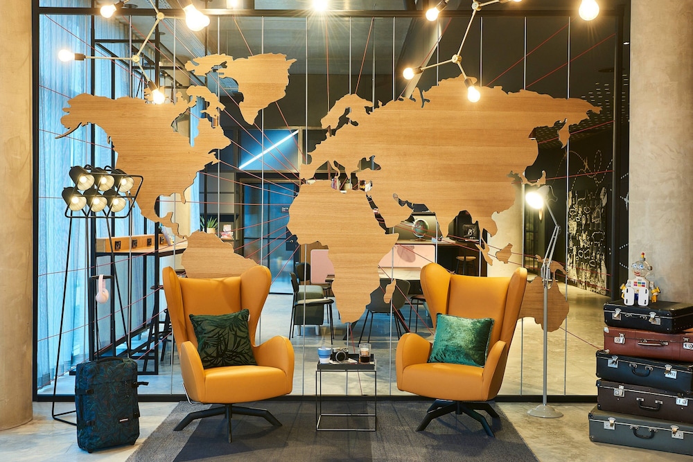 Moxy Paris Charles de Gaulle Airport 5