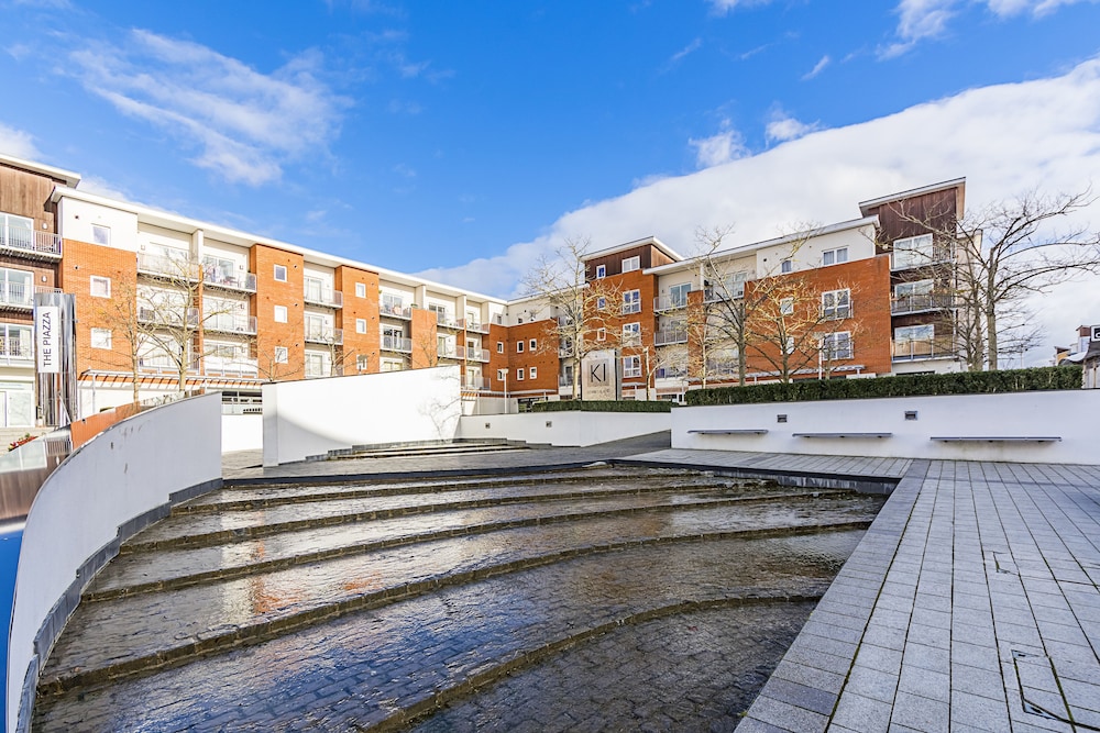 Merrick House Apartments 20