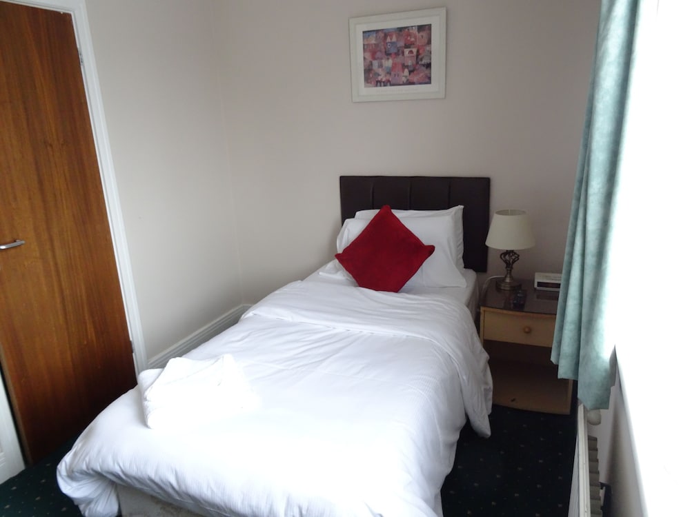 A J Lodge 14