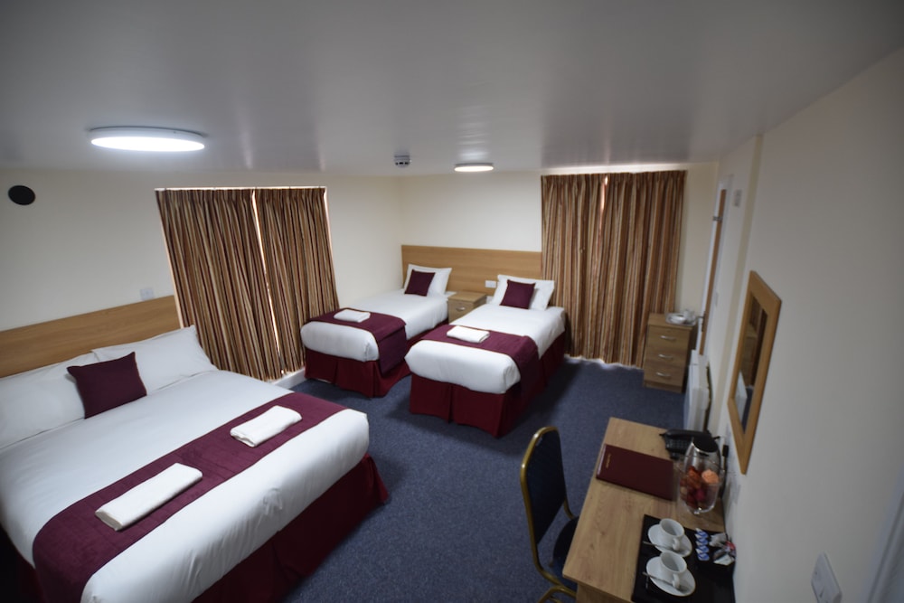 Premier Lux Serviced Apartments 17